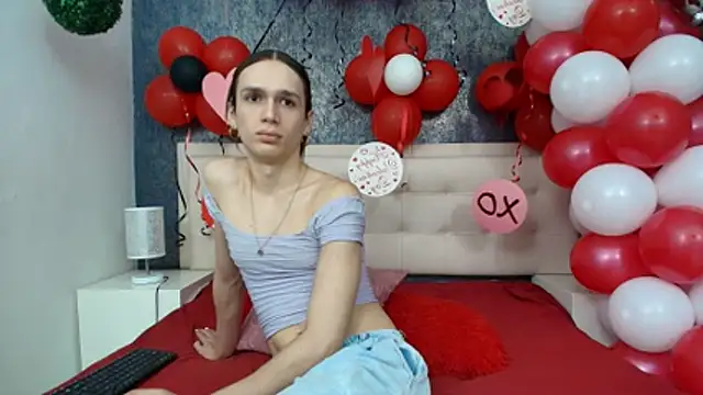 Celestial Queen  online show from February 12, 2:17 pm