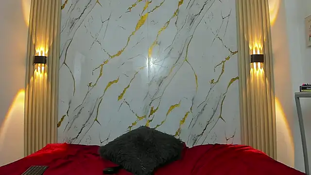 Celestial Queen  online show from March 15, 1:56 am