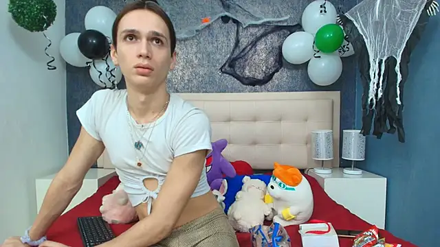 Celestial Queen  online show from October 23, 1:10 pm