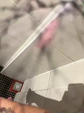 lescro95  online show from December 5, 4:16 pm