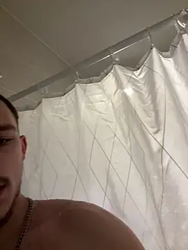 lescro95  online show from December 21, 8:05 am