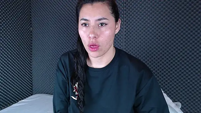  joy yva online show from December 16, 9:41 pm