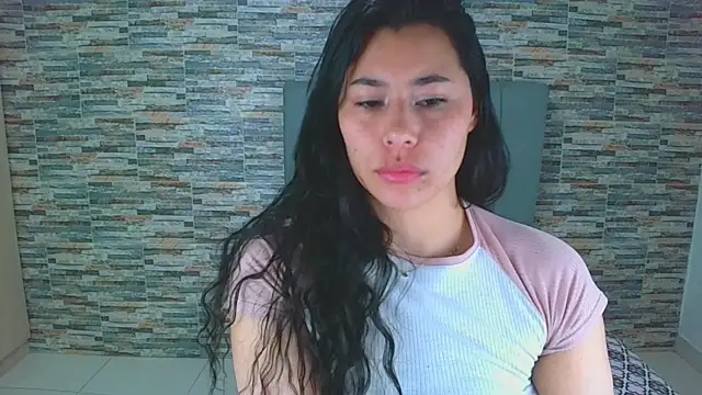 Snapshot of _joy_yva chatting on September 19, 1:37 pm joy yva online show from September 19, 1:37 pm