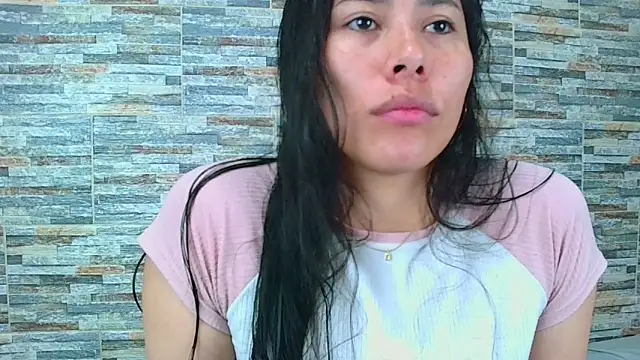 Snapshot of _joy_yva chatting on February 24, 4:15 pm joy yva online show from February 24, 4:15 pm