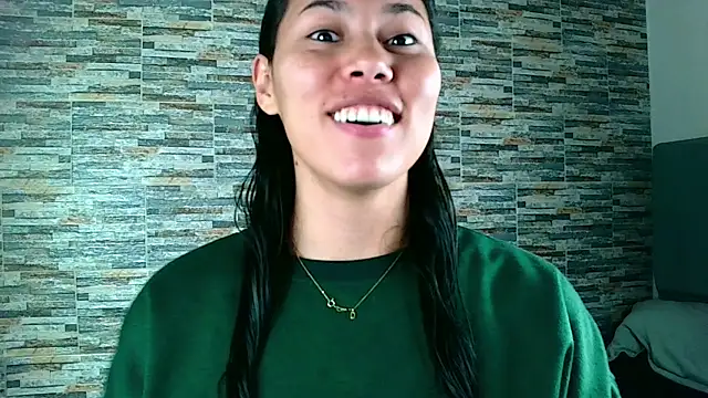 Snapshot of _joy_yva chatting on February 14, 7:12 pm joy yva online show from February 14, 7:12 pm