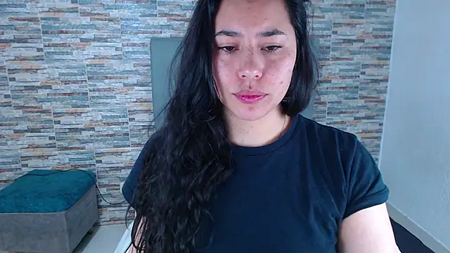 Snapshot of _joy_yva chatting on November 5, 2:42 pm joy yva online show from November 5, 2:42 pm