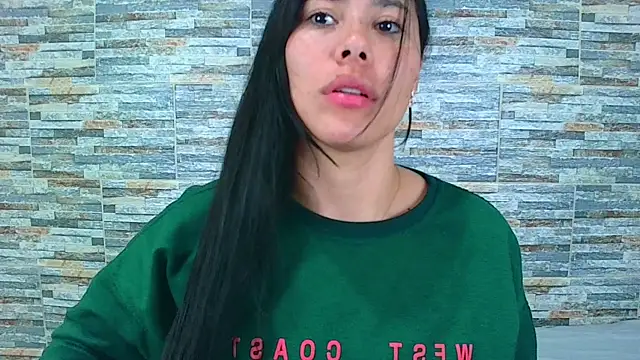 Snapshot of _joy_yva chatting on March 4, 7:22 pm joy yva online show from March 4, 7:22 pm