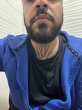 Dikkiduohottt online show from February 14, 8:42 pm