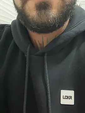 Dikkiduohottt online show from February 8, 8:28 pm