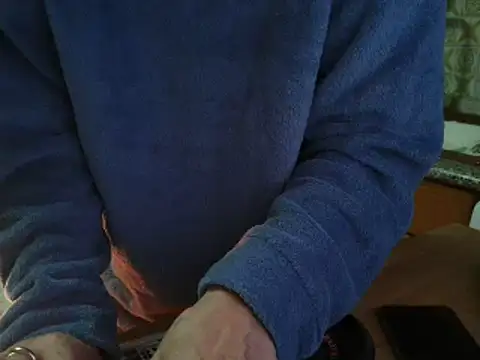 VeneRed online show from November 29, 7:08 am