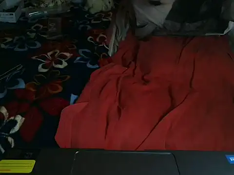 VeneRed online show from March 9, 7:06 pm