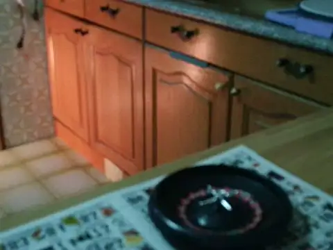 VeneRed online show from November 19, 6:30 pm