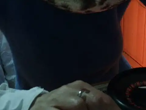 VeneRed online show from November 16, 5:01 am