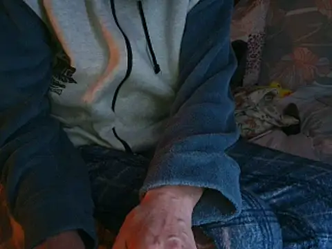 VeneRed online show from November 29, 7:25 pm