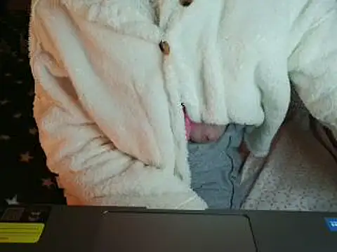 VeneRed online show from February 28, 8:47 am