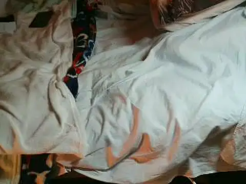 VeneRed online show from April 15, 6:34 pm