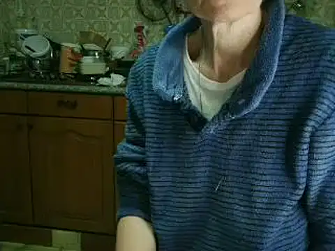 VeneRed online show from April 14, 5:29 pm