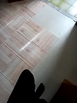 VeneRed online show from November 20, 9:32 am