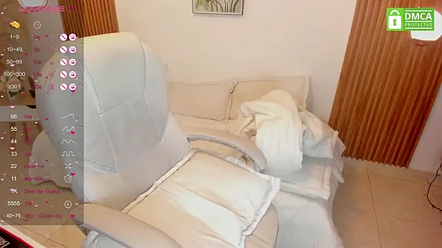 noahdarkdoll  online show from January 11, 9:26 am