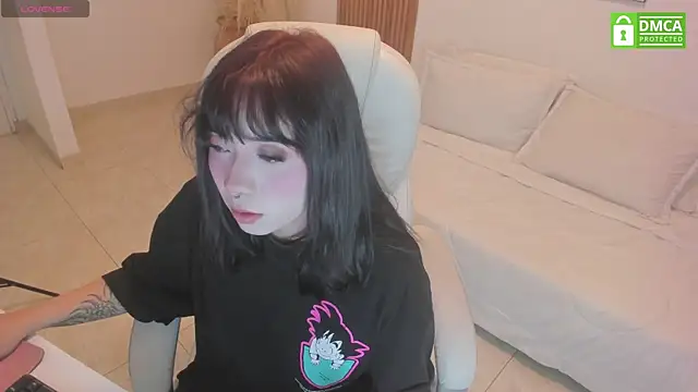 noahdarkdoll  online show from January 26, 9:08 am