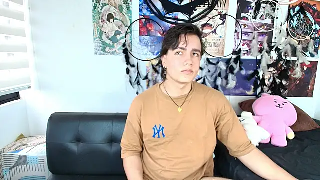 Snapshot of lukashollow_ chatting on October 10, 2:07 pm lukashollow online show from October 10, 2:07 pm