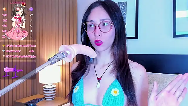 Snapshot of doll_bella_ chatting on July 2, 8:04 pm doll bella online show from July 2, 8:04 pm