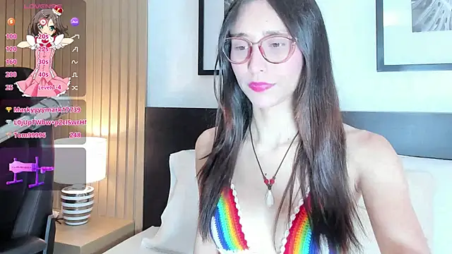 Snapshot of doll_bella_ chatting on June 26, 8:03 pm doll bella online show from June 26, 8:03 pm