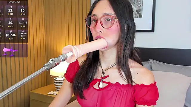 doll bella  online show from April 15, 7:58 pm