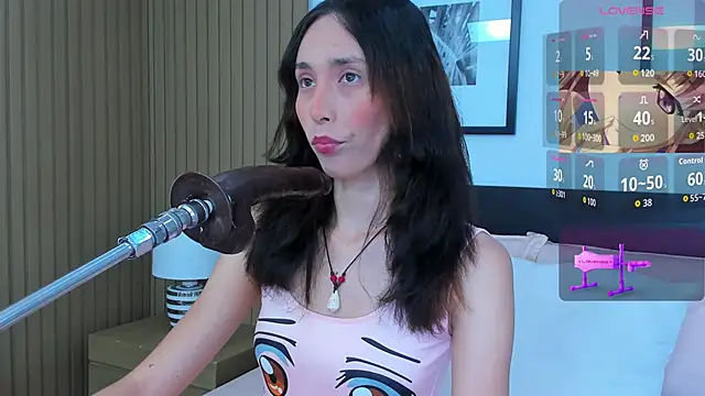 Snapshot of doll_bella_ chatting on September 30, 7:42 pm doll bella online show from September 30, 7:42 pm