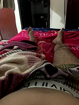 Snapshot of desiduzz21 chatting on November 11, 7:41 pm desiduzz21 online show from November 11, 7:41 pm