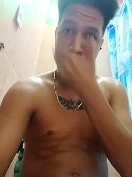 Snapshot of elputoflaco chatting on January 8, 4:40 am elputoflaco online show from January 8, 4:40 am