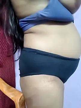 Cute payal0 online show from March 30, 7:04 pm