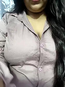 Cute payal0 online show from May 1, 6:24 pm