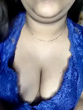Snapshot of Cute_payal0 chatting on March 10, 12:07 am Cute payal0 online show from March 10, 12:07 am
