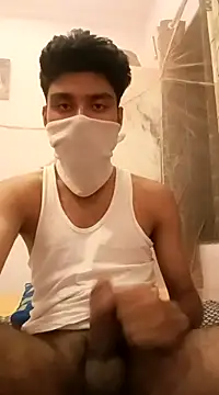 Snapshot of xxxgayroy12 chatting on February 28, 6:20 pm xxxgayroy12 online show from February 28, 6:20 pm