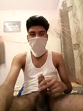 Snapshot of xxxgayroy12 chatting on February 22, 5:57 pm xxxgayroy12 online show from February 22, 5:57 pm