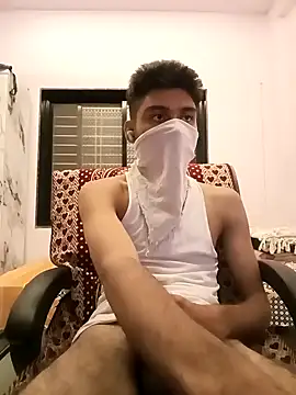 Snapshot of xxxgayroy12 chatting on December 6, 6:11 pm xxxgayroy12 online show from December 6, 6:11 pm