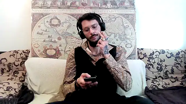 casualtimepassenger online show from March 16, 7:15 am