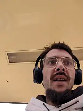 casualtimepassenger online show from February 24, 7:30 pm