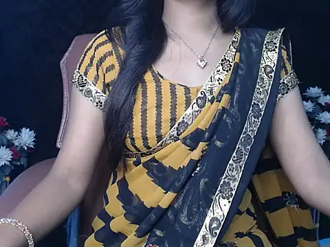 Snapshot of Wish_Queen chatting on November 1, 7:52 pm Wish Queen online show from November 1, 7:52 pm