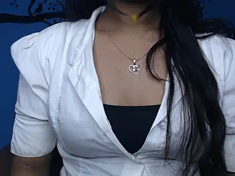 Wish Queen online show from March 30, 11:55 am