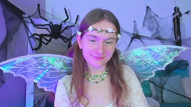 L1ittle kitty  online show from October 31, 6:32 am