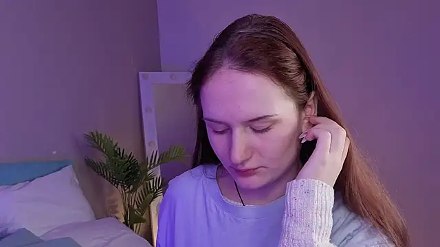 L1ittle kitty  online show from March 14, 7:03 am