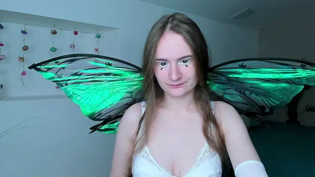 L1ittle kitty  online show from November 15, 6:50 am