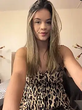 Alisha-Bond online show from March 10, 11:06 pm