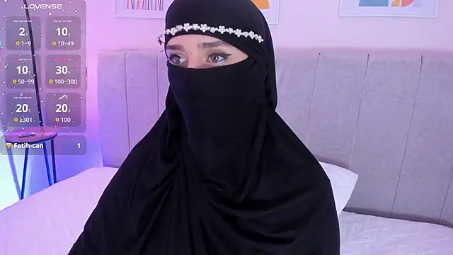 rawiya online show from October 19, 1:47 pm