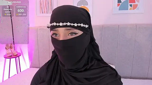 rawiya online show from December 1, 1:12 pm