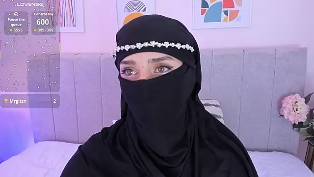 rawiya online show from October 15, 12:13 pm