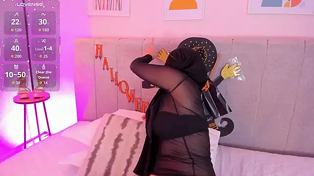 rawiya online show from October 30, 12:25 pm