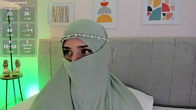 rawiya online show from October 28, 12:04 pm